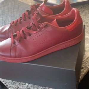 RAF used Simmons adidas